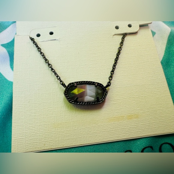 NWT: Kendra Scott, Elaina Mirror Rock Necklace in Gunmetal - Picture 3 of 5